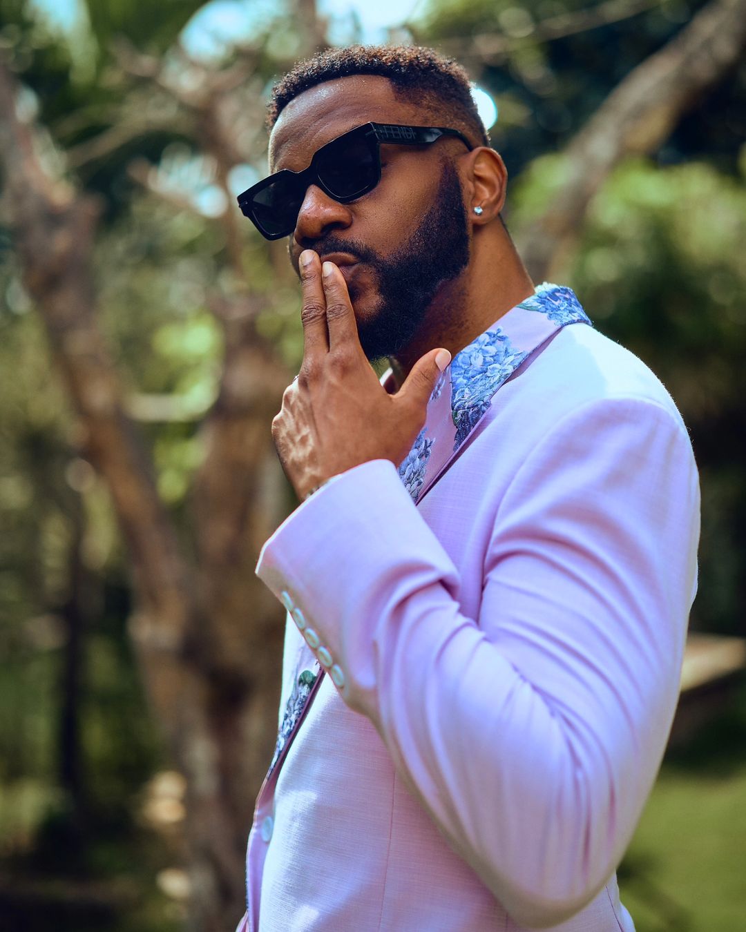 Ebuka Obi-Uchendu Shows Us How It’s Done in This Lilac ATAFO Suit on BBNaija9